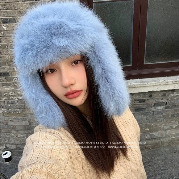 Winter Artificial wool hat - Picture 2 of 4